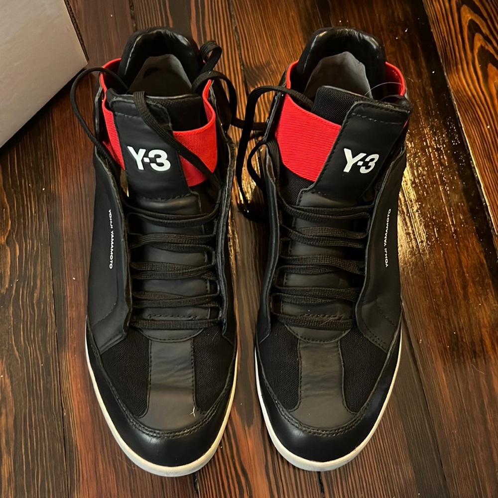 Yohyi Yamamoto Y-3